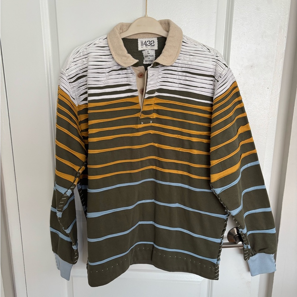 NWOT men’s sweatshirt - SoHo boutique